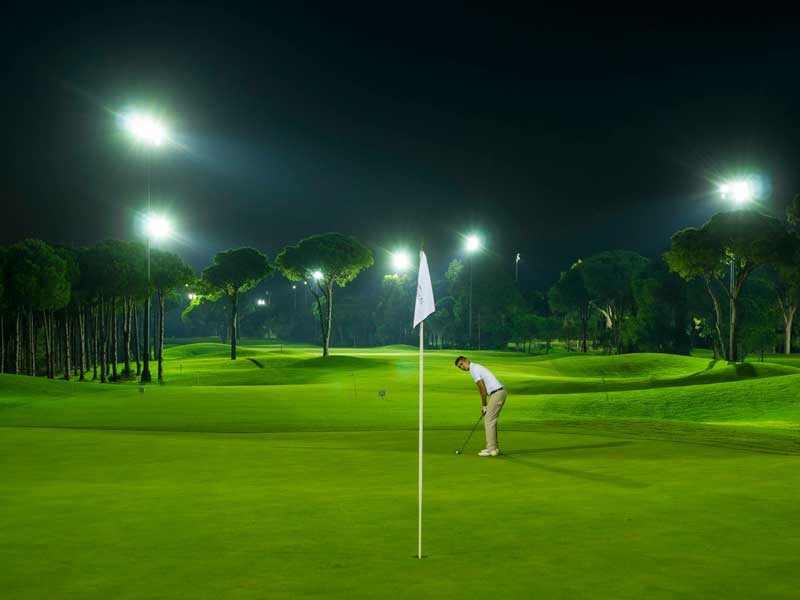 高尔夫球场照明解决方案